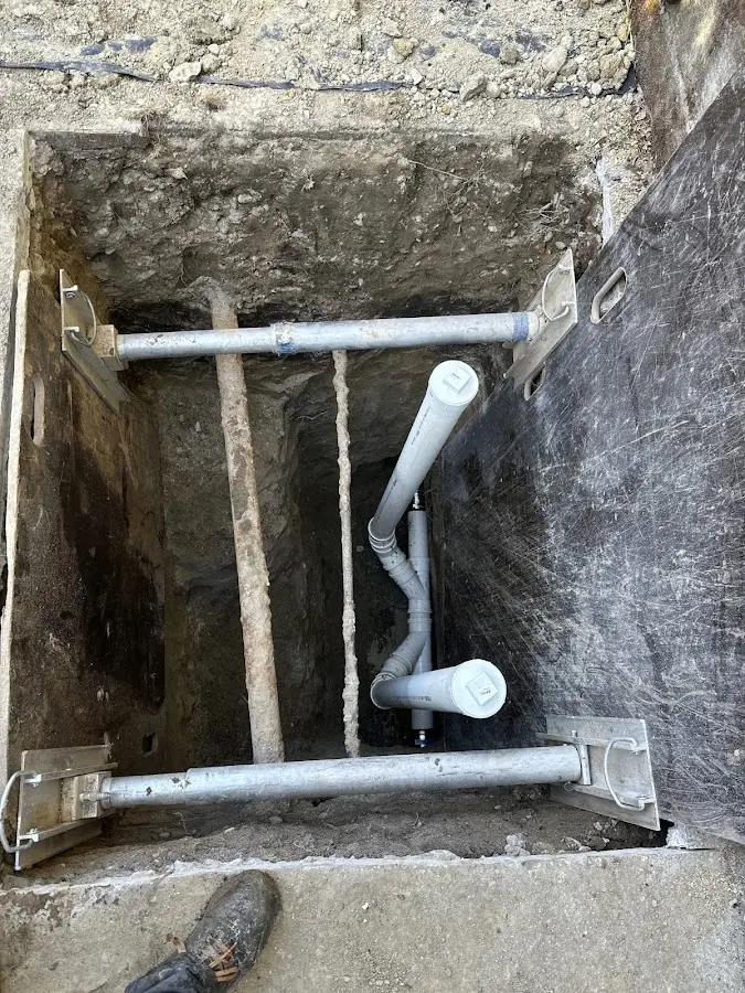 Experienced plumber completing Gas Line Repair work in Freetown